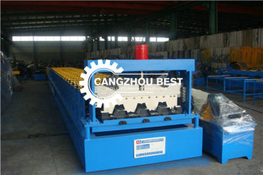 Galvanisierte Decken-Kanal-Rolle der Stahl-T geformte Stangen-0,7, die Maschine bildet